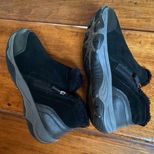 Easy Spirit Black Booties